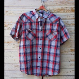 Patagonia Men’s Short Sleeved Button Down